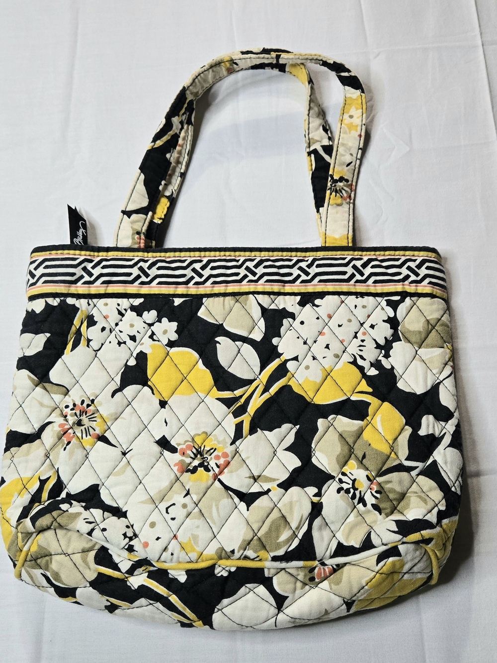 Vera Bradley Dogwood Tote Retired Winter 2012 Quilted Floral Black Yellow